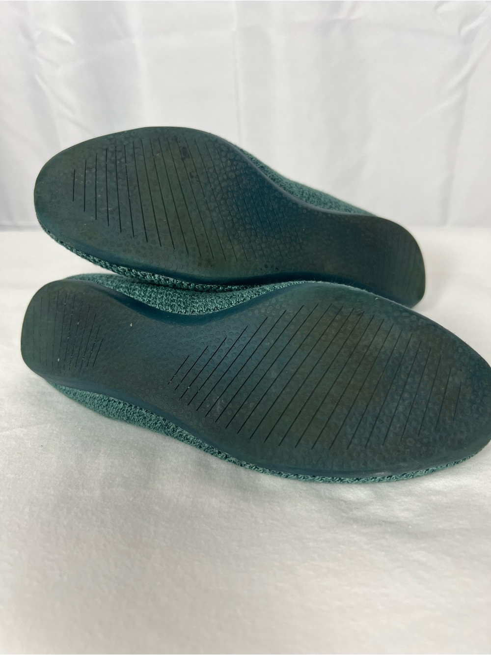 Allbirds Tree Breezers ballet flats in sage green. - Picture 4 of 6